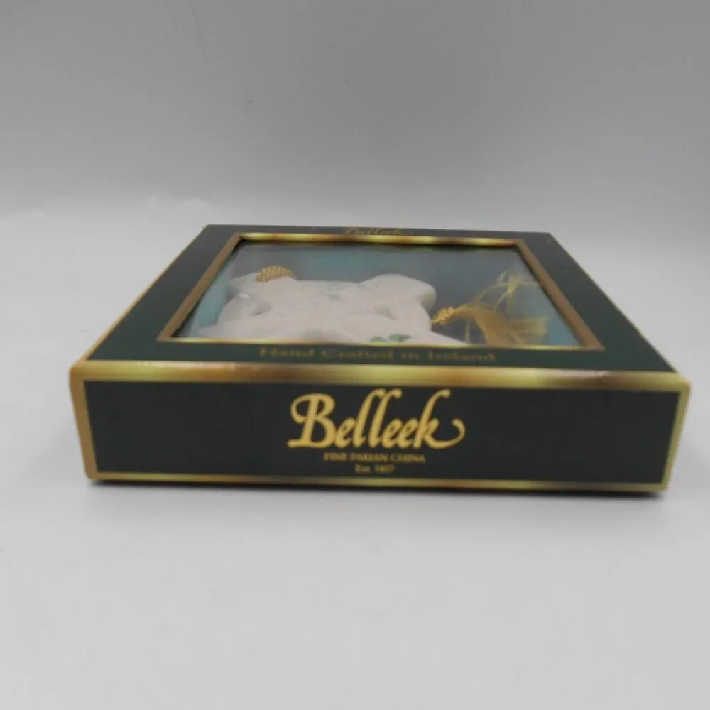 BELLEEK MADE IN IRELAND ST. KIERAN'S CROSS ORNAMENT DECORATIVE HOLIDAY (1) - Picture 4 of 10